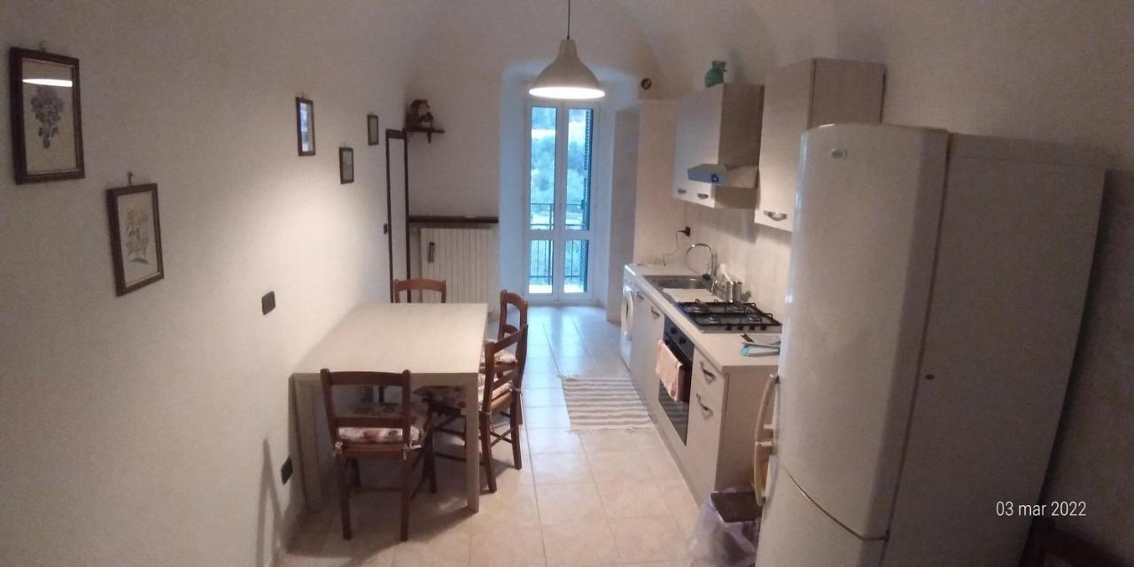U' Caruggiu De Cisan Apartment Cisano sul Neva Екстериор снимка